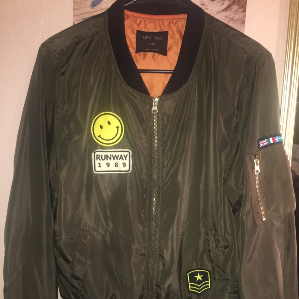 Top tree bomber jacket